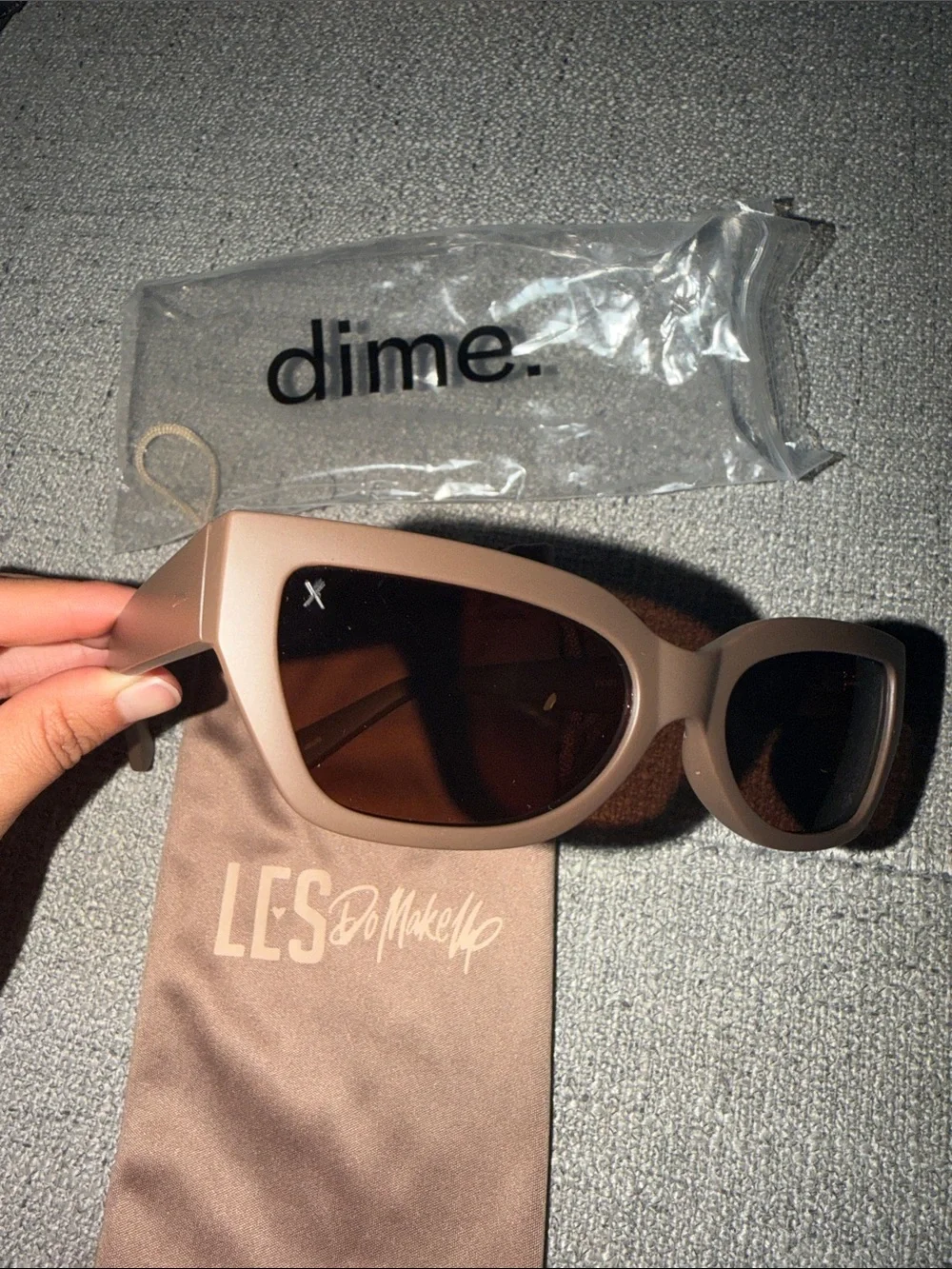 Les do makeup x dime sunglasses